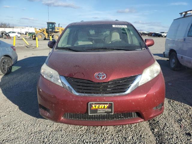 Photo 5 from auction – 2014 TOYOTA SIENNA LE with VIN 5TDKK3DC4ES526242