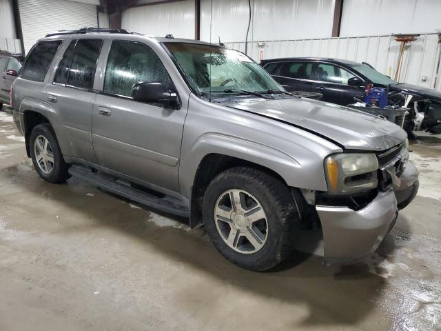 Photo 4 from auction – 2005 CHEVROLET TRAILBLAZE with VIN 1GNDT13S352369756