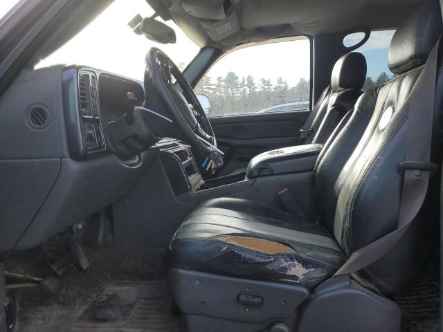 Photo 7 from auction – 2005 GMC NEW SIERRA with VIN 2GTEK13T851371799