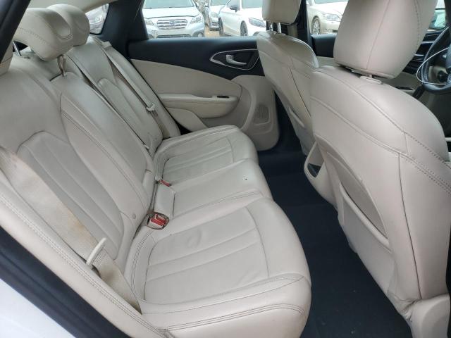 Photo 10 from auction – 2017 CHRYSLER 200 LIMITE with VIN 1C3CCCABXHN504242