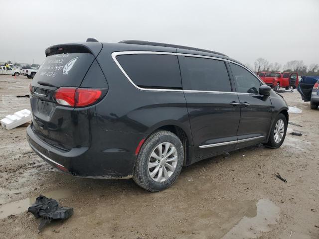 Photo 3 from auction – 2017 CHRYSLER PACIFICA T with VIN 2C4RC1BG9HR753137