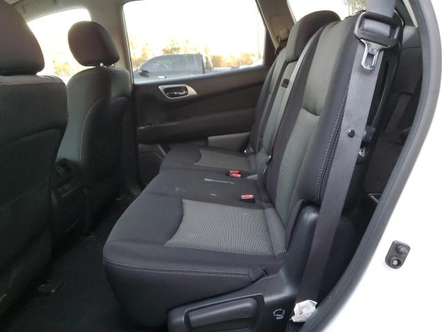 Photo 11 from auction – 2017 NISSAN PATHFINDER with VIN 5N1DR2MM8HC637174