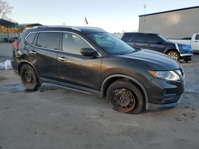 Photo 4 from auction – 2017 NISSAN ROGUE S with VIN KNMAT2MT8HP519912