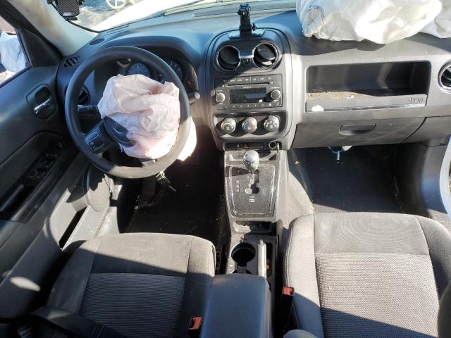 Photo 8 from auction – 2011 JEEP PATRIOT with VIN 1J4NT2GA2BD216770