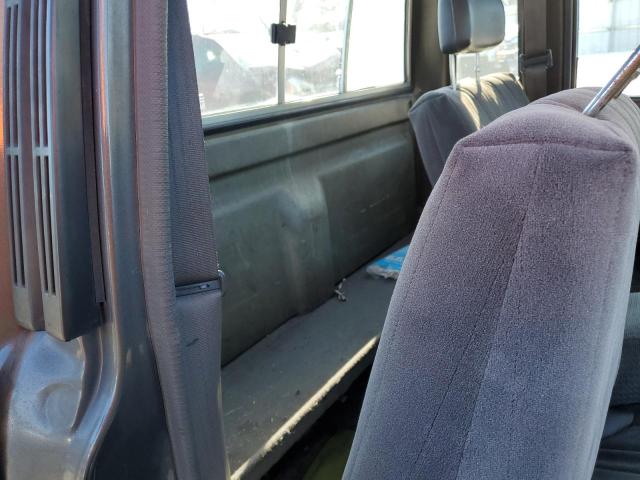 Photo 10 from auction – 1988 TOYOTA PICKUP XTR with VIN JT4RN70D2J0055944