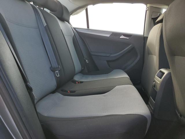 Photo 10 from auction – 2017 VOLKSWAGEN JETTA S with VIN 3VW2B7AJ5HM216452