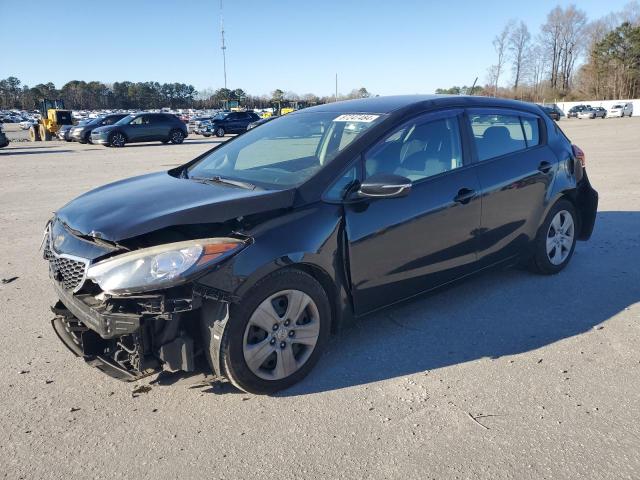 Photo 1 from auction – 2016 KIA FORTE LX with VIN KNAFK5A85G5568695