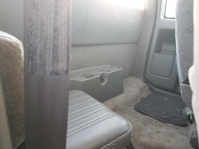 Photo 10 from auction – 2000 GMC SONOMA with VIN 1GTCS1957Y8215299