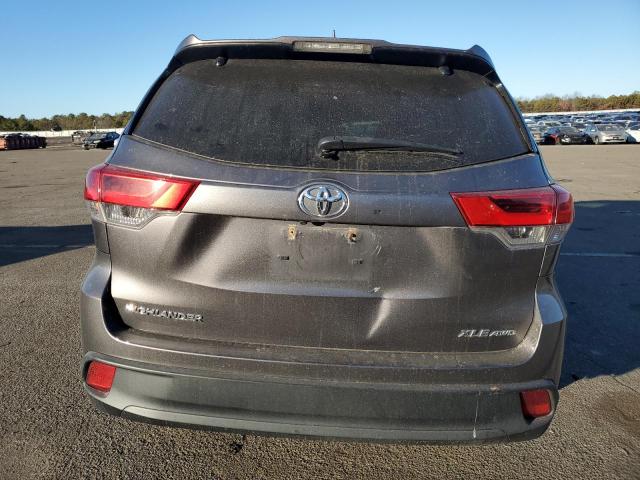 Photo 6 from auction – 2019 TOYOTA HIGHLANDER with VIN 5TDJZRFH8KS608229