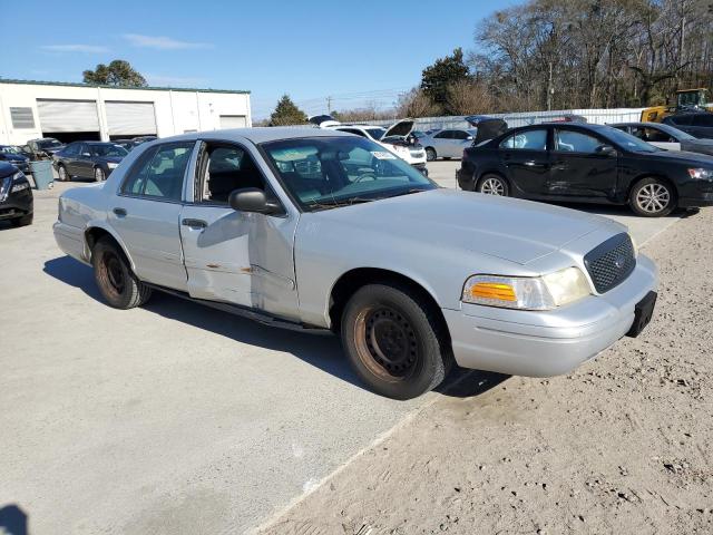 Photo 4 from auction – 2001 FORD CROWN VICT with VIN 2FAFP71W91X155494
