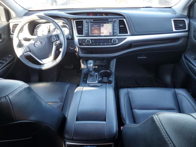Photo 8 from auction – 2019 TOYOTA HIGHLANDER with VIN 5TDJZRFH1KS604832