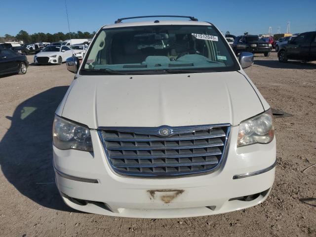 Photo 5 from auction – 2010 CHRYSLER TOWN & COU with VIN 2A4RR6DX7AR138319