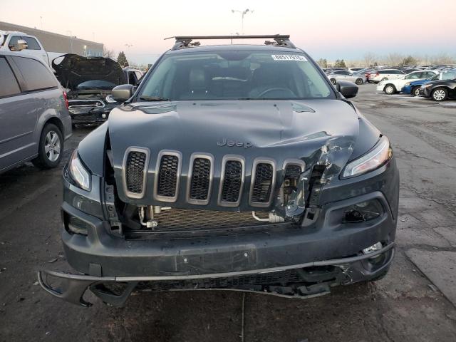 Photo 5 from auction – 2018 JEEP CHEROKEE T with VIN 1C4PJMBX0JD571236