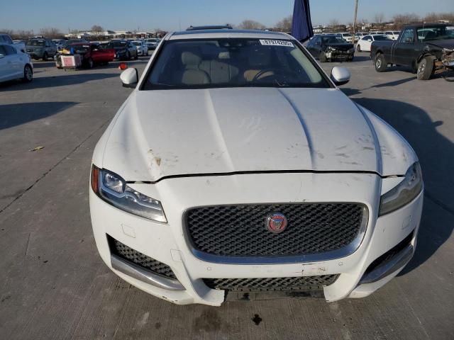 Photo 5 from auction – 2016 JAGUAR XF PRESTIG with VIN SAJBE4BV5GCY17842