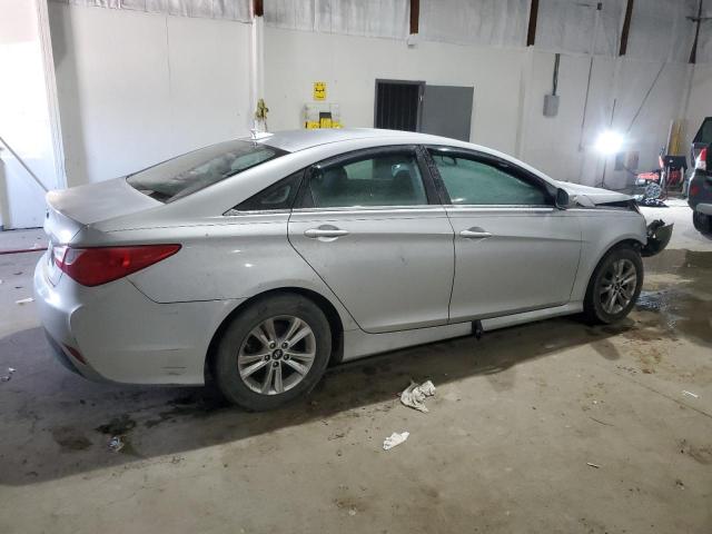Photo 3 from auction – 2014 HYUNDAI SONATA GLS with VIN 5NPEB4AC0EH906739