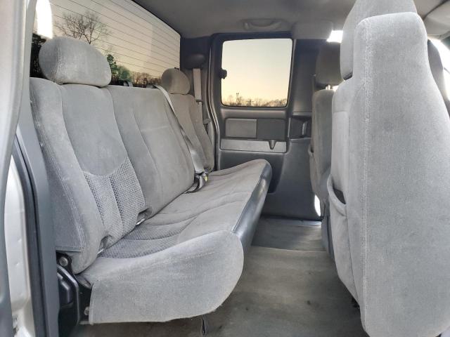 Photo 10 from auction – 2006 CHEVROLET SILVERADO with VIN 1GCEC19V66Z109553