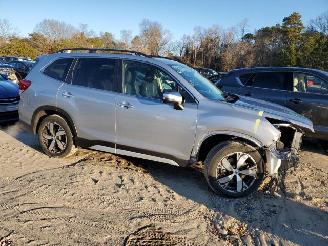 Photo 4 from auction – 2019 SUBARU FORESTER T with VIN JF2SKAWC9KH504109