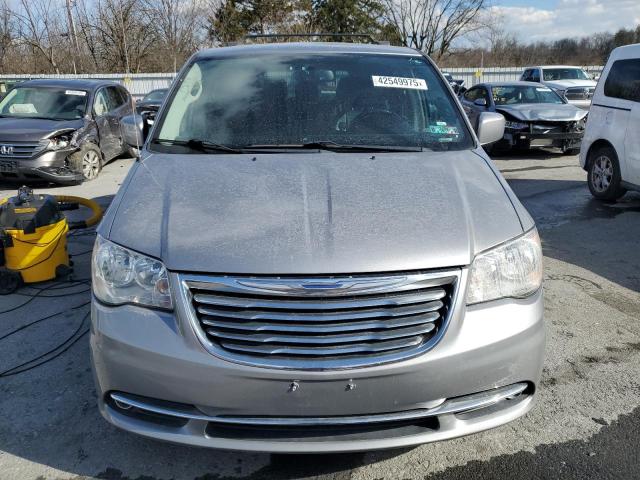 Photo 5 from auction – 2016 CHRYSLER TOWN & COU with VIN 2C4RC1BG1GR268165