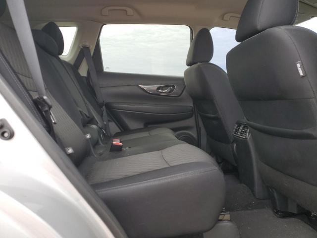 Photo 11 from auction – 2018 NISSAN ROGUE S with VIN 5N1AT2MT3JC841477