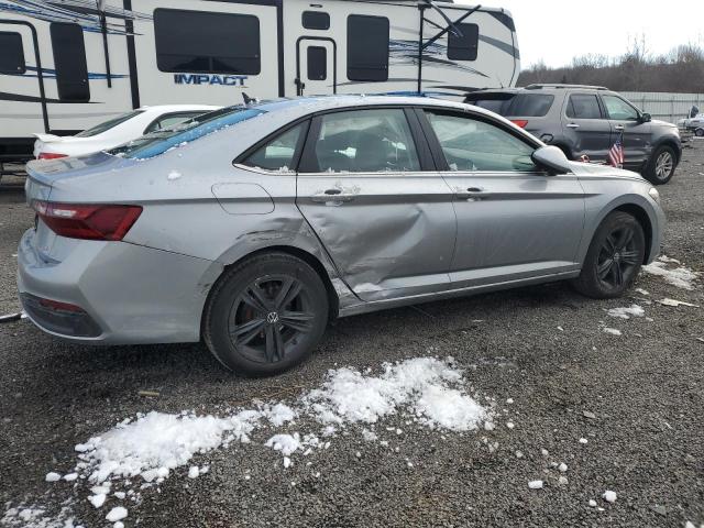 Photo 3 from auction – 2024 VOLKSWAGEN JETTA SE with VIN 3VW7M7BU0RM080614