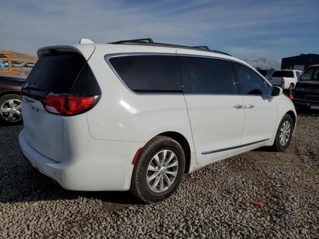Photo 3 from auction – 2017 CHRYSLER PACIFICA T with VIN 2C4RC1BG1HR526539