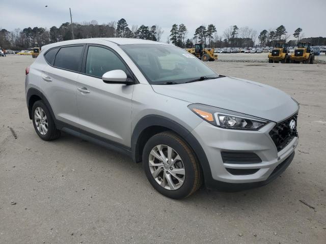 Photo 4 from auction – 2020 HYUNDAI TUCSON SE with VIN KM8J2CA47LU280641