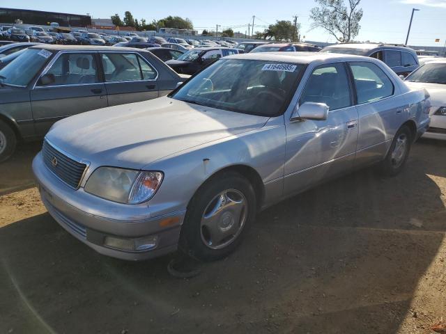 LEXUS LS 400 1999 with VIN JT8BH28F1X0162282 - Photo from auction