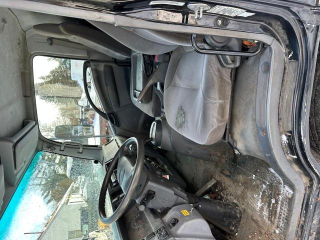 Photo 6 from auction – 2007 ISUZU NPR with VIN JALB4W16777400169