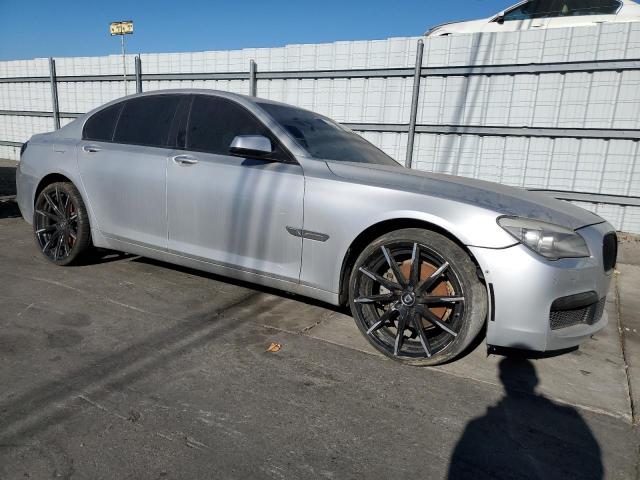 Photo 4 from auction – 2011 BMW 740 I with VIN WBAKA4C55BC613072