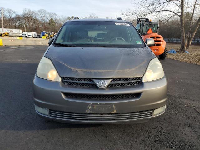 Photo 5 from auction – 2004 TOYOTA SIENNA XLE with VIN 5TDBA22C54S014830