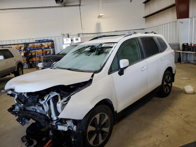 SUBARU FORESTER 2 2017 с VIN JF2SJAGC0HH587018 - Снимка от търг