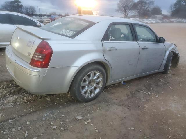 Photo 3 from auction – 2007 CHRYSLER 300C with VIN 2C3KA63H47H739831