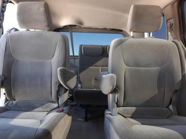 Photo 10 from auction – 2005 TOYOTA SIENNA CE with VIN 5TDZA23C65S381847