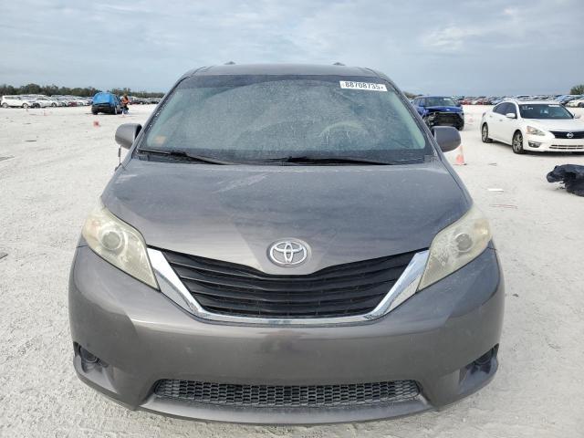 Photo 5 from auction – 2011 TOYOTA SIENNA LE with VIN 5TDKK3DC3BS032028