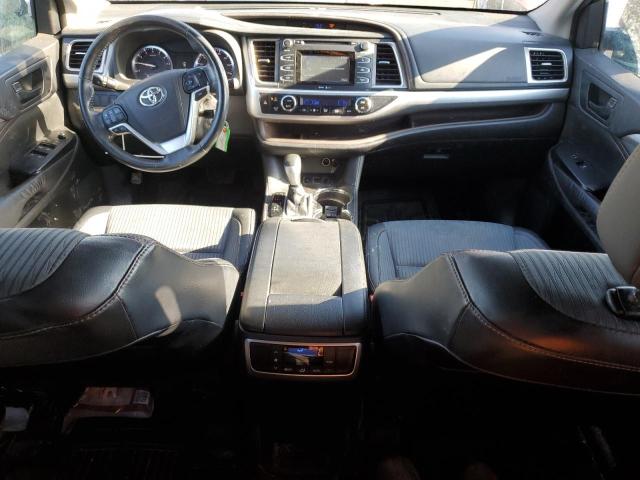 Photo 8 from auction – 2015 TOYOTA HIGHLANDER with VIN 5TDZKRFH0FS092297