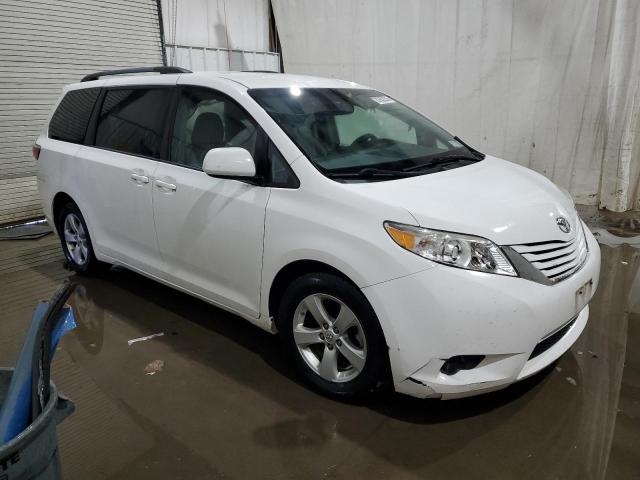 Photo 4 from auction – 2015 TOYOTA SIENNA LE with VIN 5TDKK3DC6FS643516