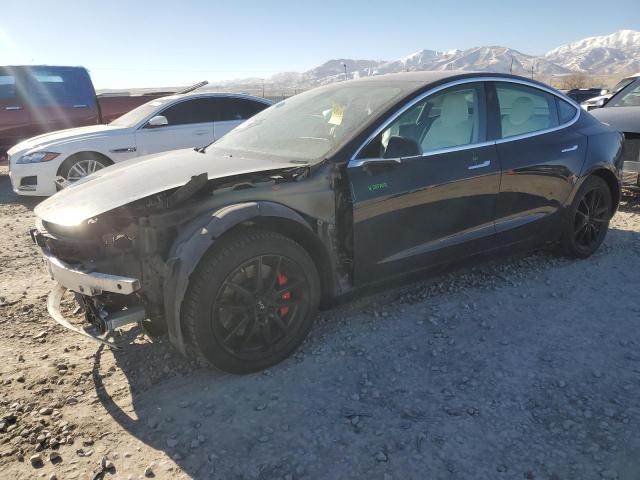 TESLA MODEL 3 2018 with VIN 5YJ3E1EB8JF186288 - Photo from auction