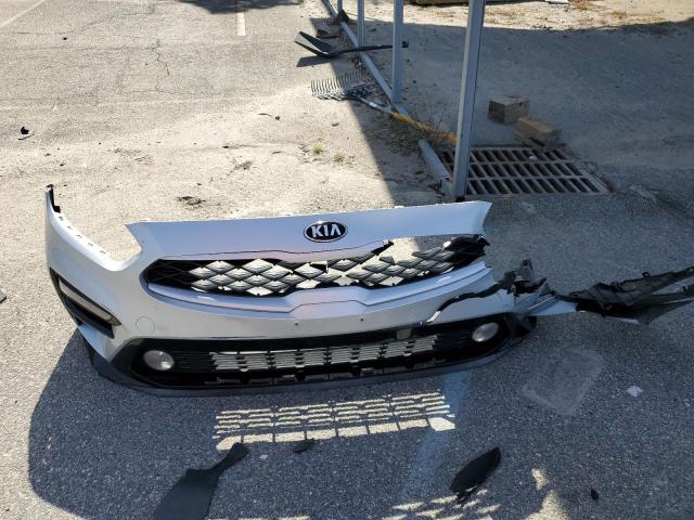 Photo 12 from auction – 2019 KIA FORTE FE with VIN 3KPF24AD2KE037137