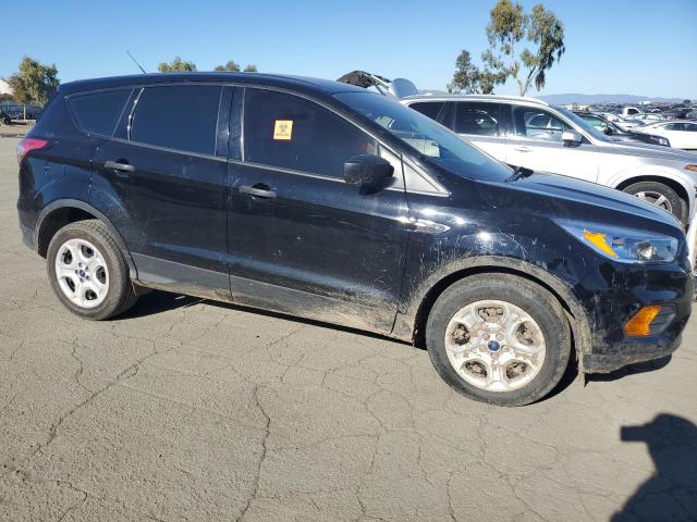 Photo 4 from auction – 2017 FORD ESCAPE S with VIN 1FMCU0F77HUC14750