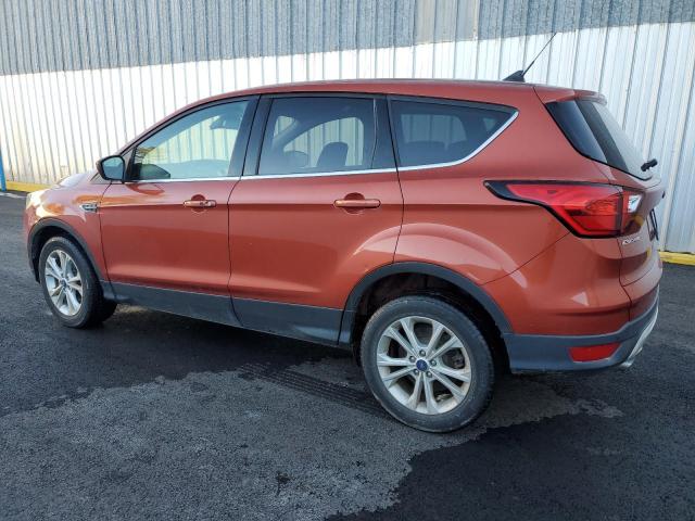 Photo 2 from auction – 2019 FORD ESCAPE SE with VIN 1FMCU0GD5KUB81341
