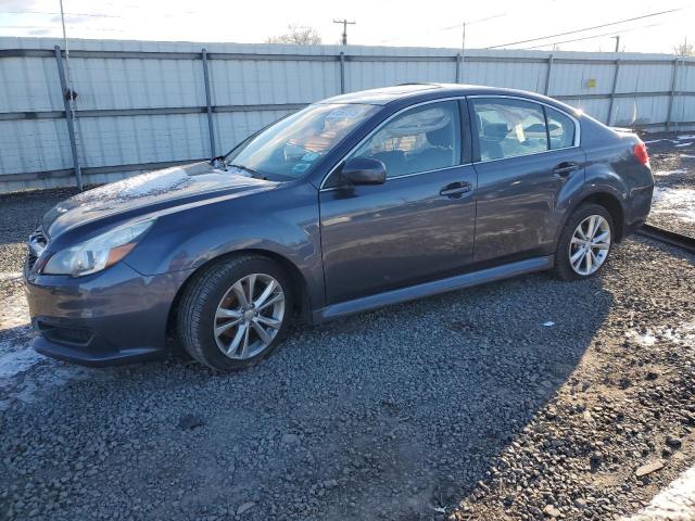 SUBARU LEGACY 2.5 2014 مع رقم تعريف المركبة 4S3BMCD61E3021507 - صورة من المزاد