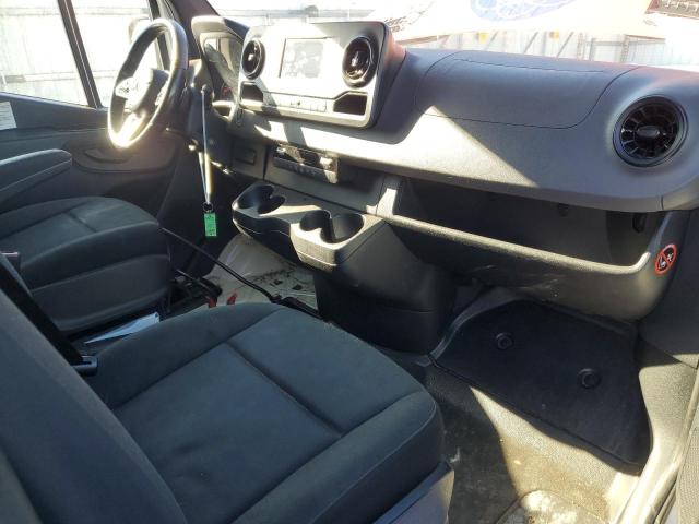 Photo 8 from auction – 2019 MERCEDES-BENZ SPRINTER 2 with VIN WD3PF1CD0KP107250