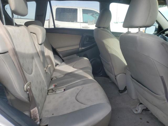Photo 11 from auction – 2010 TOYOTA RAV4 with VIN JTMZF4DV0AD020374