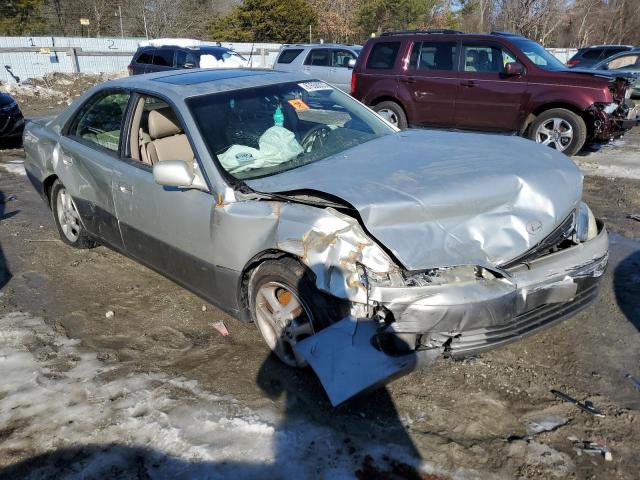 Photo 4 from auction – 1999 LEXUS ES 300 with VIN JT8BF28G6X5074118