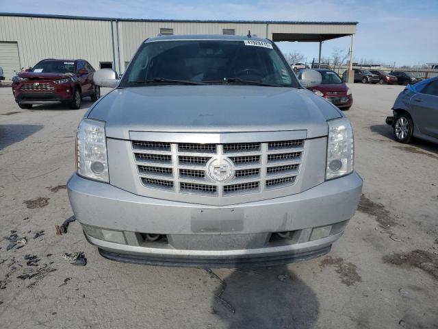 Photo 5 from auction – 2010 CADILLAC ESCALADE E with VIN 1GYUKJEFXAR282847
