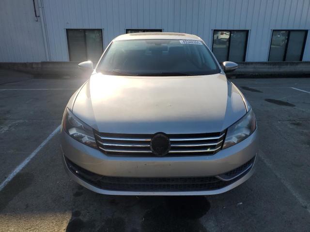Photo 5 from auction – 2012 VOLKSWAGEN PASSAT SE with VIN 1VWBP7A3XCC042875