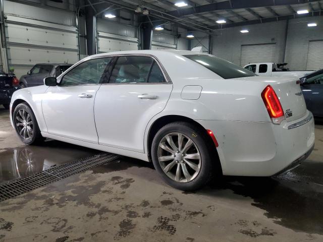 Photo 2 from auction – 2015 CHRYSLER 300 LIMITE with VIN 2C3CCARG0FH894391