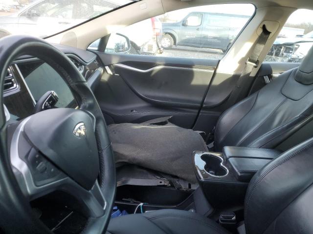 Photo 9 from auction – 2013 TESLA MODEL S with VIN 5YJSA1AG4DFP08282
