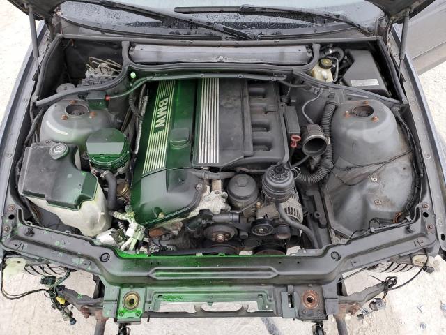 Photo 11 from auction – 2000 BMW 323 I with VIN WBAAM3349YKC69025