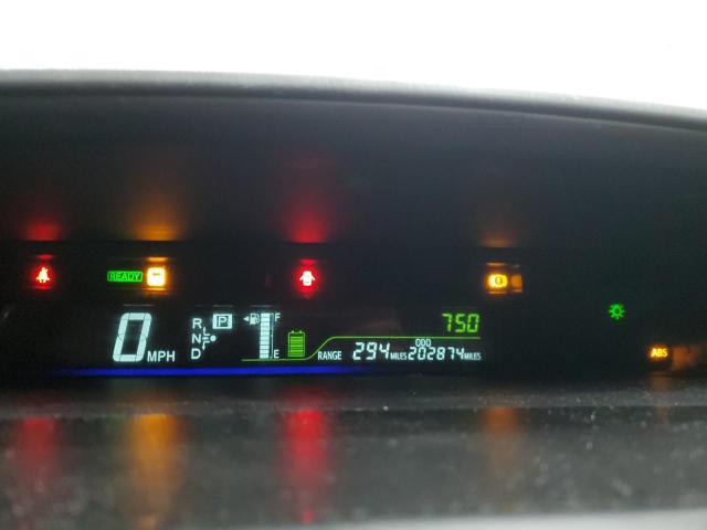 Photo 9 from auction – 2014 TOYOTA PRIUS V with VIN JTDZN3EU2E3305706